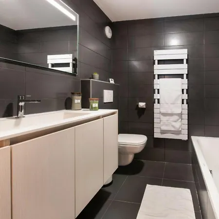 En Bois Avec Et Sauna A Chatel, 10 Couchages - Fr-1-198-213 Alpesi faház *