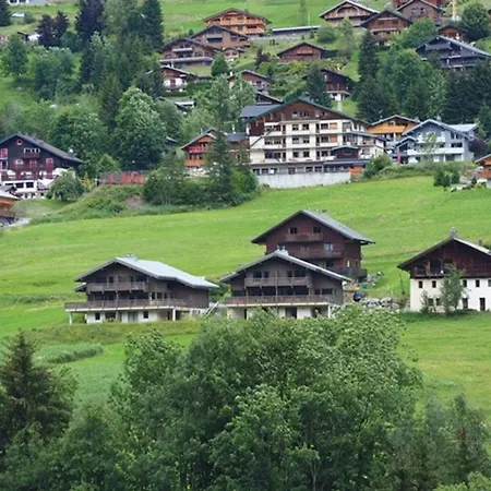 En Bois Avec Et Sauna A Chatel, 10 Couchages - Fr-1-198-213 Alpesi faház