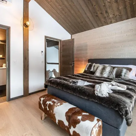 Alpehytte En Bois Avec Et Sauna A Chatel, 10 Couchages - Fr-1-198-213 *