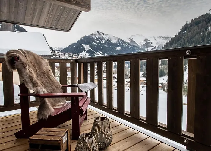 En Bois Avec Et Sauna A Chatel, 10 Couchages - Fr-1-198-213